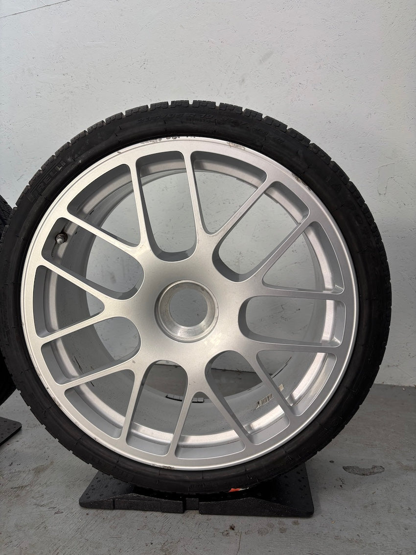 Porsche 997 19 Zoll GTS TURBO S Winter Räder NEUREIFEN Pirelli