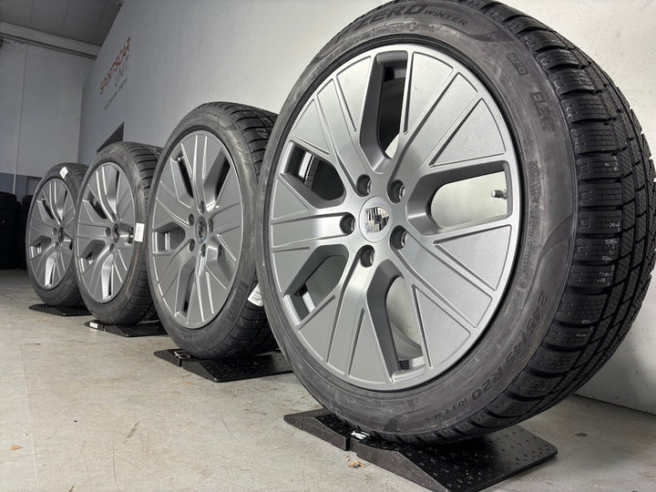 Porsche Taycan J1 20 Zoll TURBO AERO Winterräder Pirelli NEUREIFEN 2026