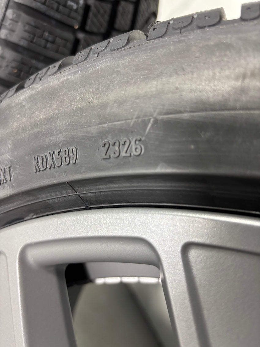Porsche Taycan J1 20 Zoll TURBO AERO Winterräder Pirelli NEUREIFEN 2026