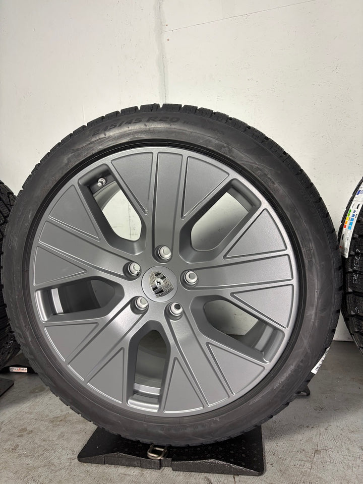 Porsche Taycan J1 20 Zoll TURBO AERO Winterräder Pirelli NEUREIFEN 2026