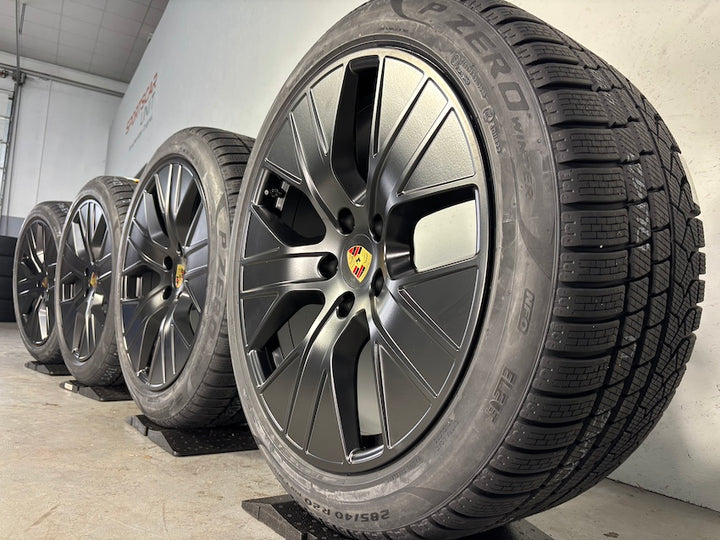 Porsche Taycan J1 II 20 Zoll TURBO AERO Winterräder Pirelli NEUREIFEN 2026