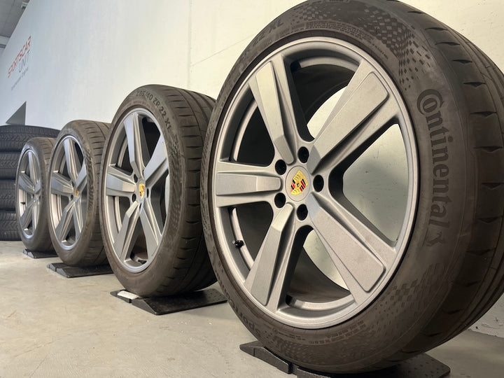 Porsche Cayenne Coupe E3 II 22 Zoll Exclusive Design Sommer VESUVGRAU