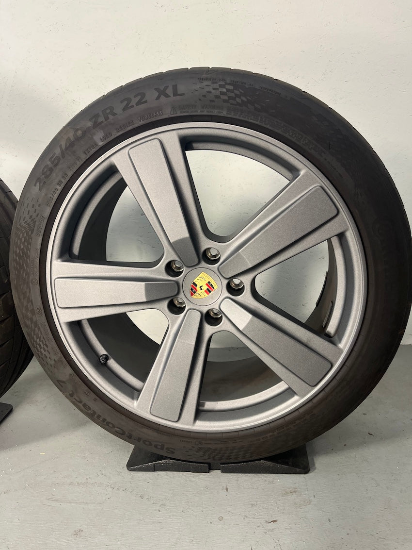 Porsche Cayenne Coupe E3 II 22 Zoll Exclusive Design Sommer VESUVGRAU