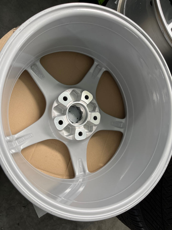 Porsche 997 18 Zoll Carrera III Allrad Winter Sommer Felgen C4 4S