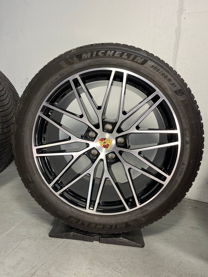 Porsche Cayenne COUPE E3 II 9Y0 21 Zoll RS Spyder Winter Michelin DOT2024 6,5-7mm
