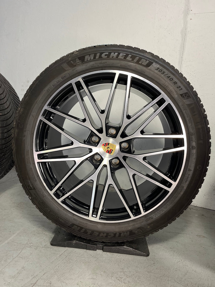 Porsche Cayenne COUPE E3 II 9Y0 21 Zoll RS Spyder Winter Michelin DOT2024 6,5-7mm