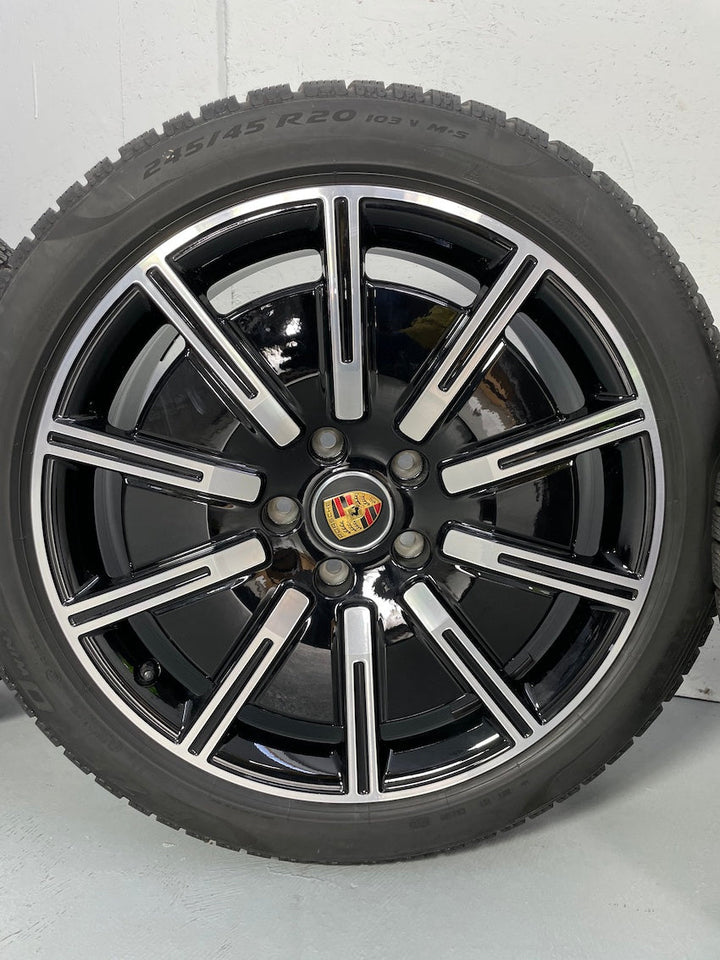 Porsche Taycan 20 Zoll Sport Aero Winter Räder Pirelli DOT2022 7mm