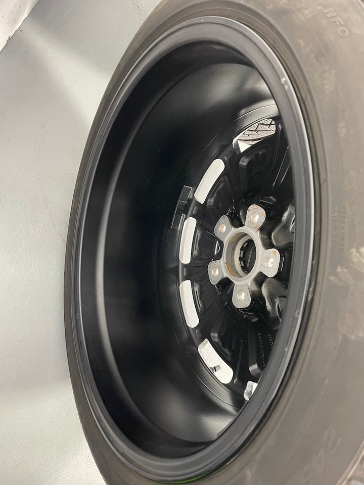 Porsche Taycan 20 Zoll Sport Aero Winter Räder Pirelli DOT2022 7mm