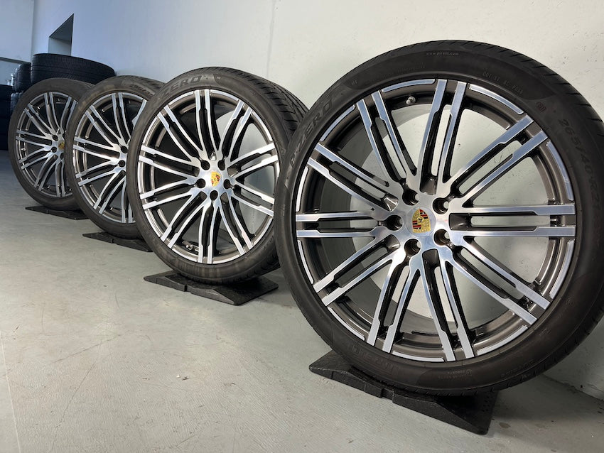 Porsche Macan I 21 Zoll TURBO Sommer Räder Pirelli P-Zero N1