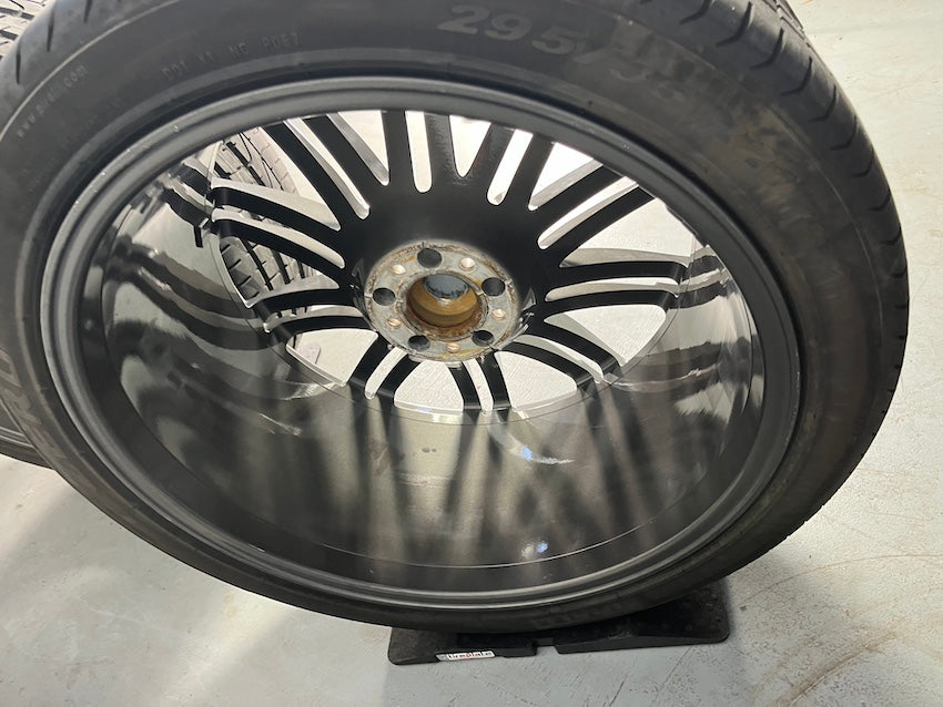 Porsche Macan I 21 Zoll TURBO Sommer Räder Pirelli P-Zero N1