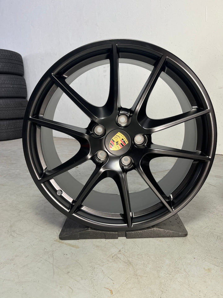 Porsche 991.1 20 Zoll Carrera S III Felgen Allrad C4 4S neu beschichtet mattschwarz