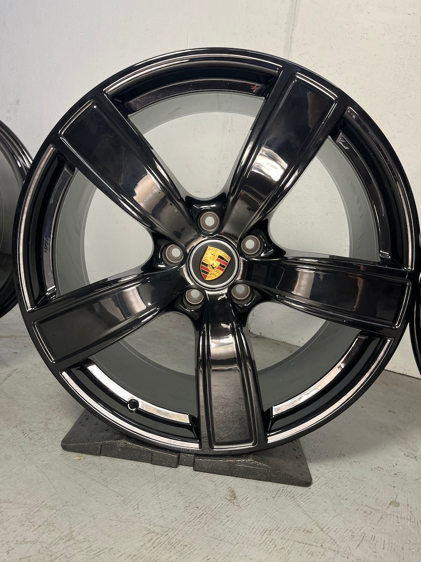 Porsche Cayenne E3 9Y3 22 Zoll Sport Classic II Felgen MwSt.awb. 041