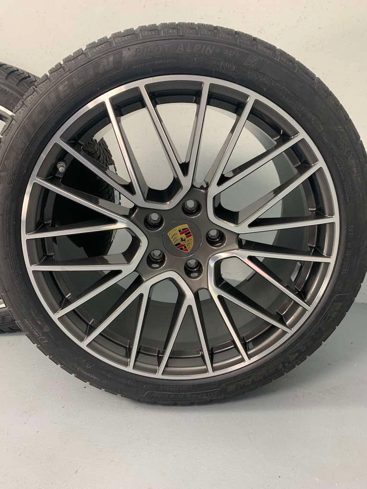 Porsche Cayenne COUPE E3 21 Zoll RS Spyder Winter Räder Michelin MWST.AWB.