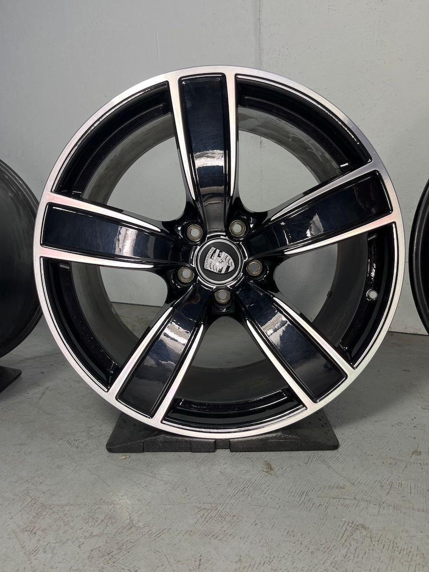 Porsche Cayenne E3 9Y3 22 Zoll Sport Classic II Felgen MwSt.awb. bicolour