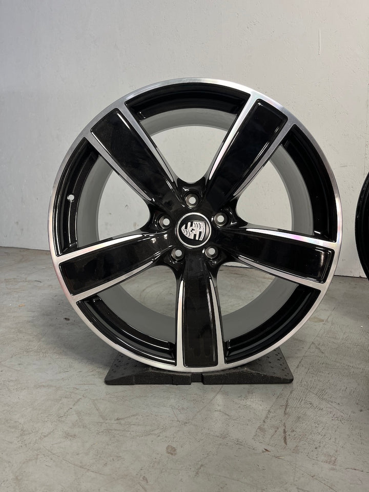 Porsche Cayenne E3 9Y3 22 Zoll Sport Classic II Felgen MwSt.awb. bicolour