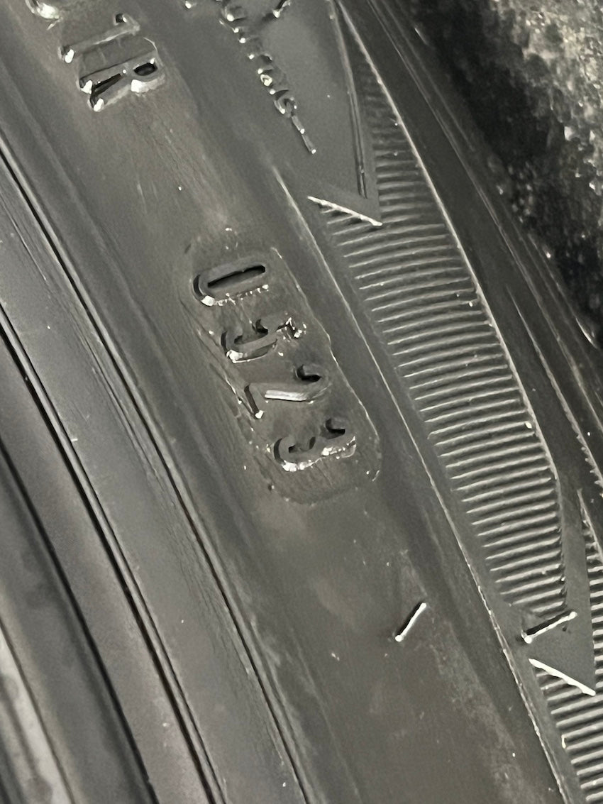 Porsche Taycan 20 Zoll TURBO S AERO FELGEN NEU J1 + J1 II