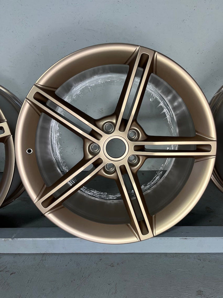 Porsche Taycan 21 Zoll MISSION E Felgen in GT3 RS Farbe "NEODYME"