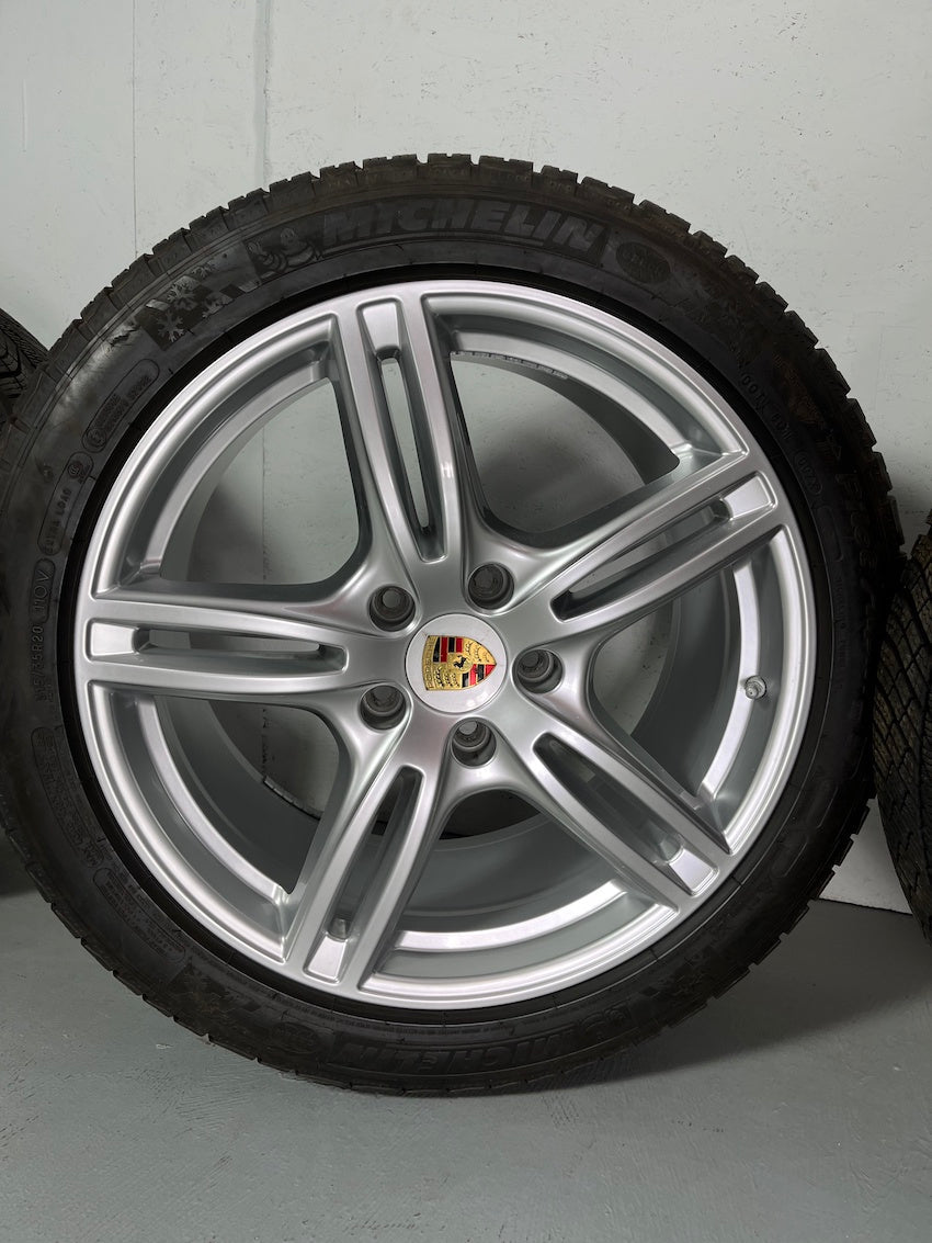 Porsche Panamera 20 Zoll 971 Winter Räder Michelin 8mm DOT2021