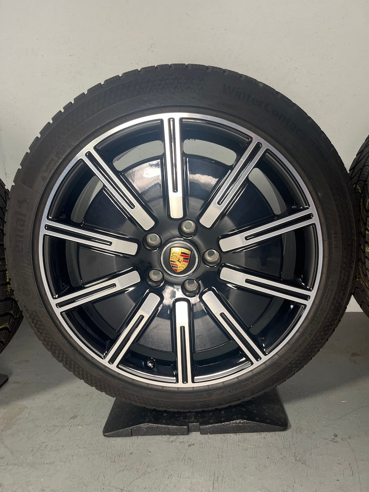 Porsche Taycan J1 20 Zoll Sport Aero Winter Neureifen Continental aus 2024 8,5mm