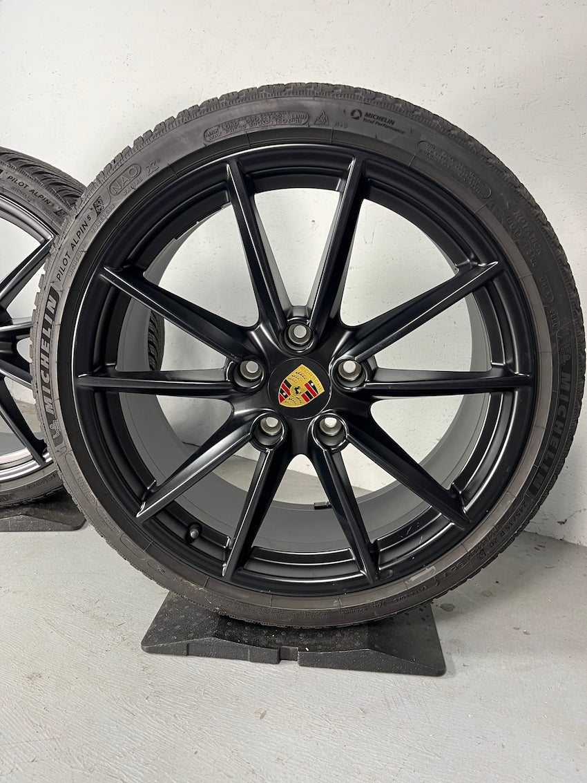 Porsche 992 20 21 Zoll Carrera S Winter Räder Michelin 7,5mm DOT2023/20
