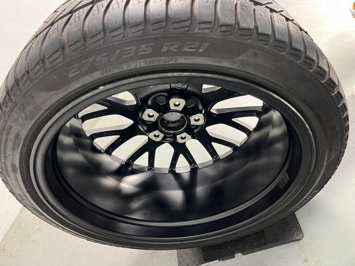 Porsche Panamera 971 21 Zoll Sport Design Winter Räder Pirelli mattschwarz