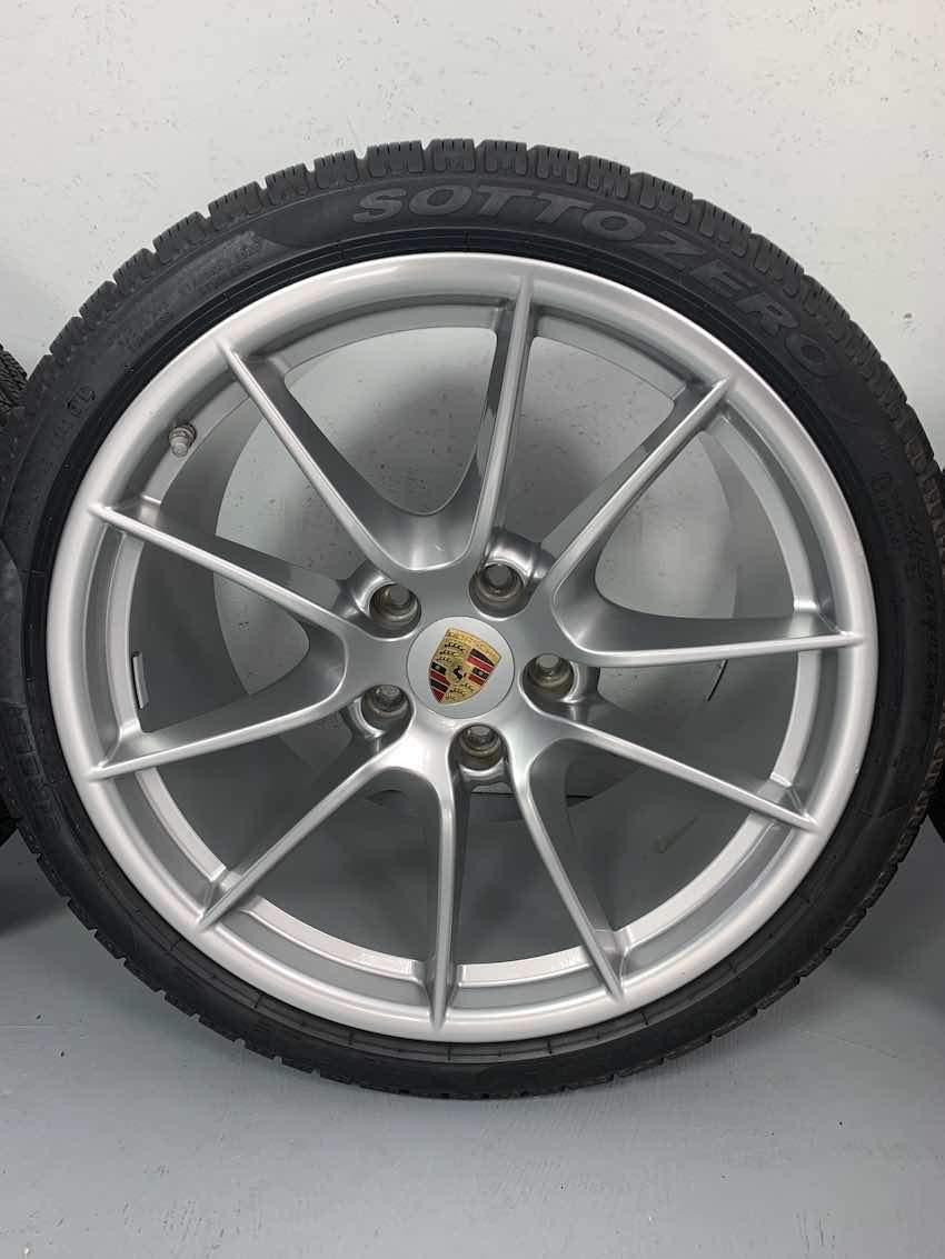 Porsche 991 20 Zoll Carrera Winter Räder C4 4S Pirelli NEU 2022/21