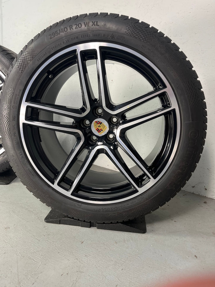Porsche Macan II 20 Zoll TURBO Winter Räder Sonderpreis Continental