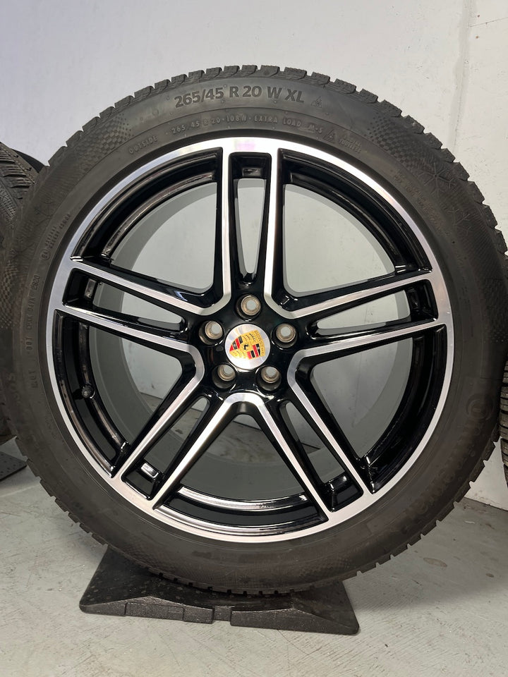 Porsche Macan II 20 Zoll TURBO Winter Räder Sonderpreis Continental