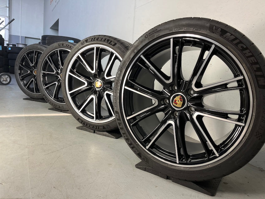 Porsche Panamera 971 21 Zoll EXCLUSIVE DESIGN SPORT Sommer 2x Neureifen