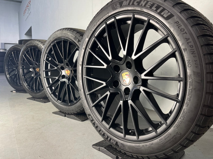 Porsche Cayenne E3 COUPE 9Y0 21 Zoll RS Spyder Winter Räder Michelin DOT2020/2023