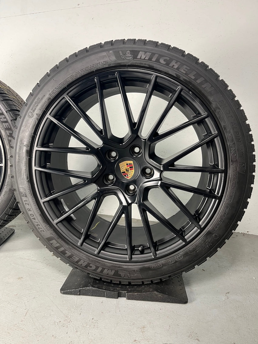Porsche Cayenne E3 COUPE 9Y0 21 Zoll RS Spyder Winter Räder Michelin DOT2020/2023