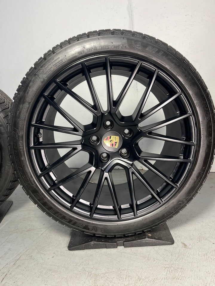 Porsche Cayenne E3 COUPE 9Y0 21 Zoll RS Spyder Winter Räder Michelin DOT2020/2023