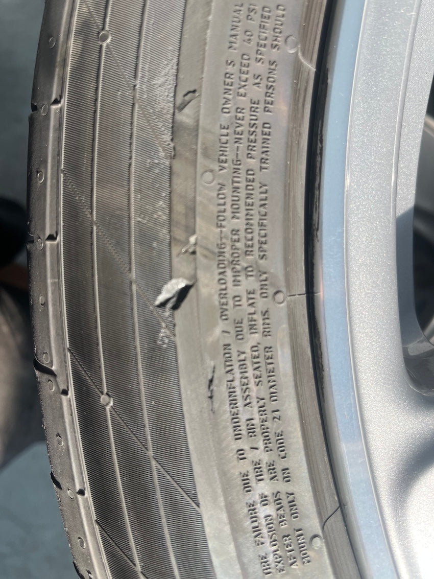 Porsche Macan I 21 Zoll Sport Classic Sommer Räder GT-silber Continental