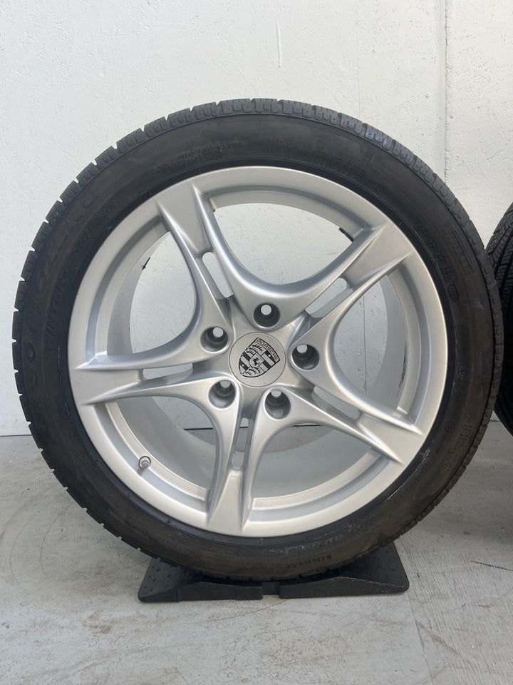 Porsche Boxster 987 18 Zoll Cayman S II Winter Räder Pirelli DOT2020/21 8mm