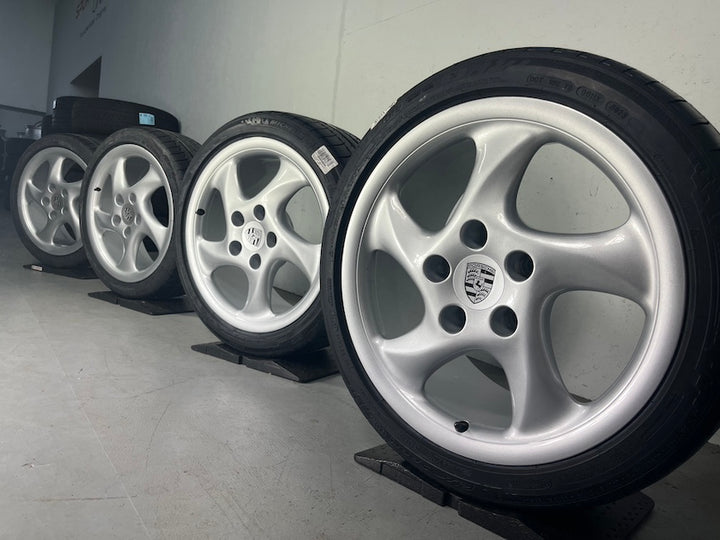 Porsche 993 18 Zoll Turbo Look I Sommer 8J ET52 +10J ET65 Michelin NEU