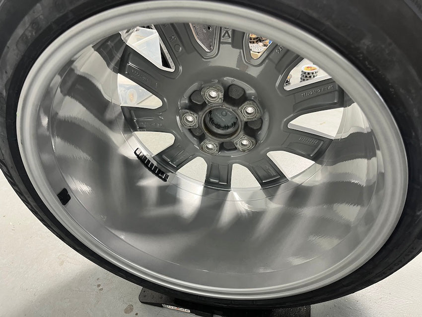 Porsche Taycan J1 II 20 Zoll Tequipment Design Winterräder NEUREIFEN Michelin