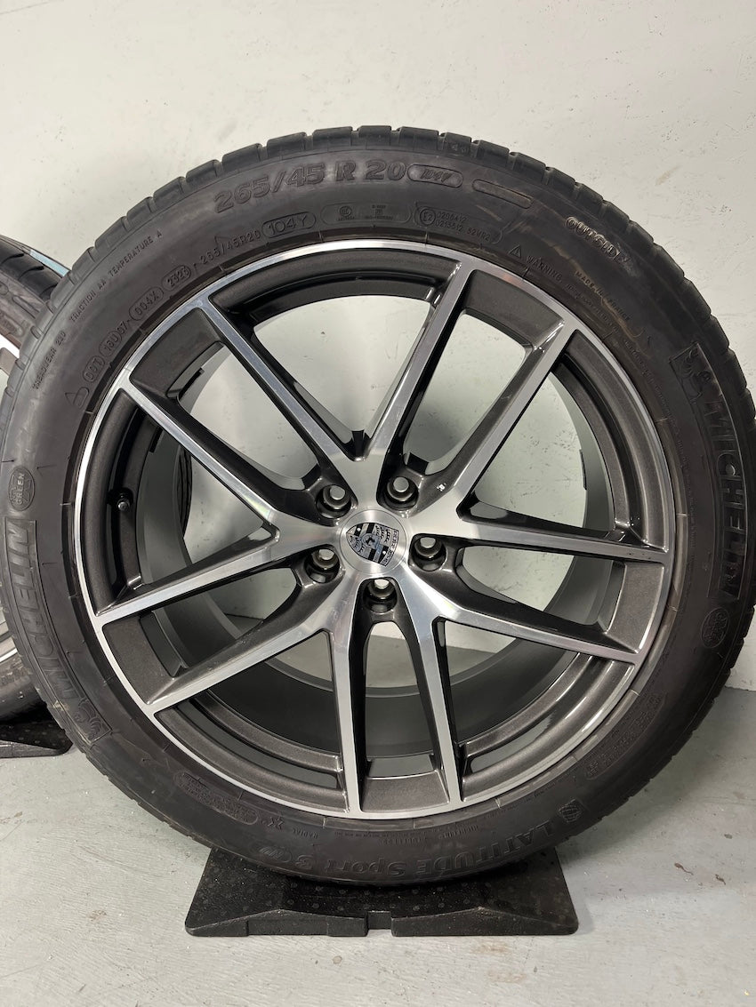 Porsche Macan III 20 Zoll Macan S Sommer Räder Michelin DEMONTAGE NEUWAGEN