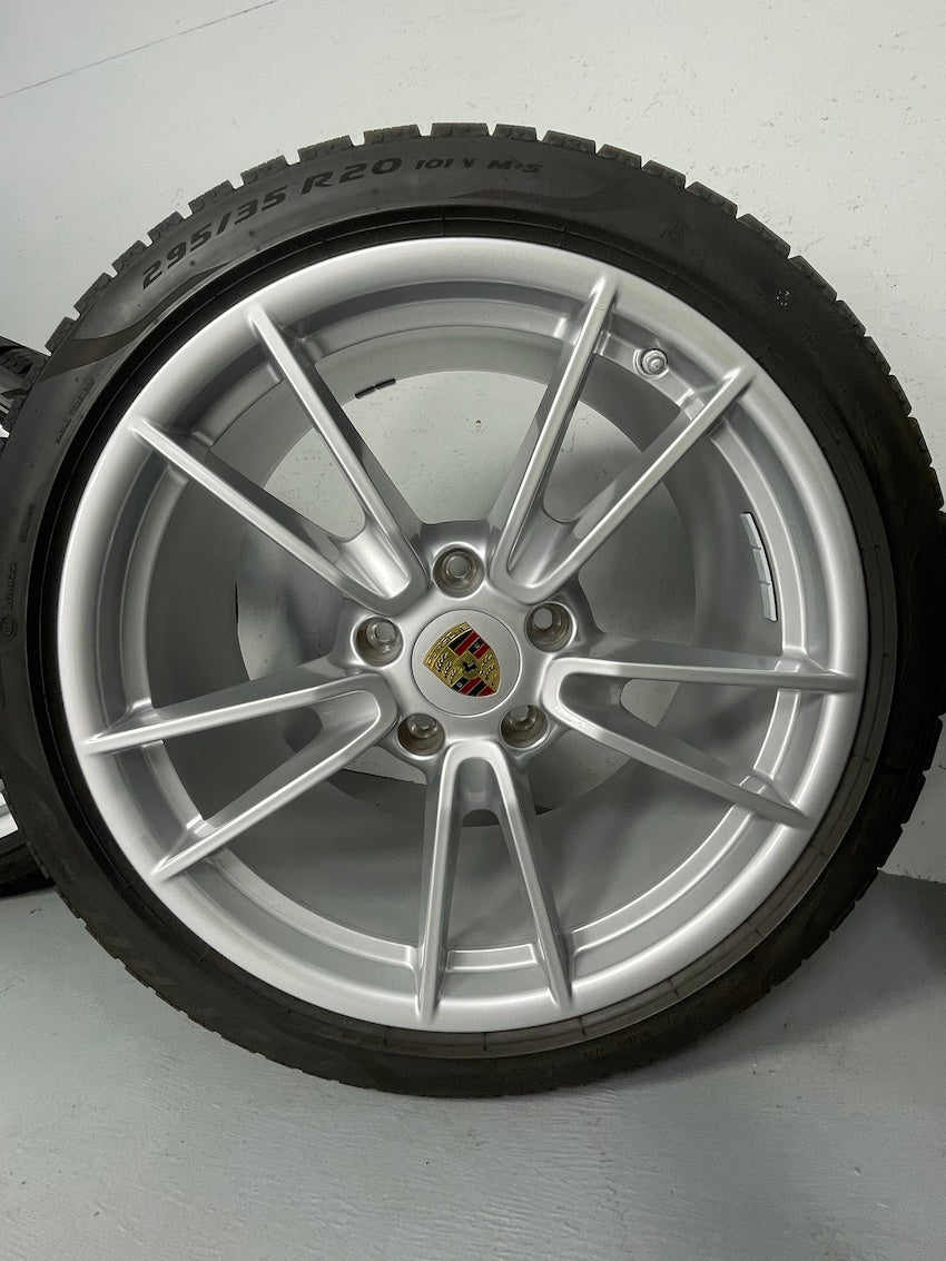 Porsche 992 19/ 20 Zoll Carrera C4 C2 4S Winter Pirelli 6,5-7,5mm DOT2020