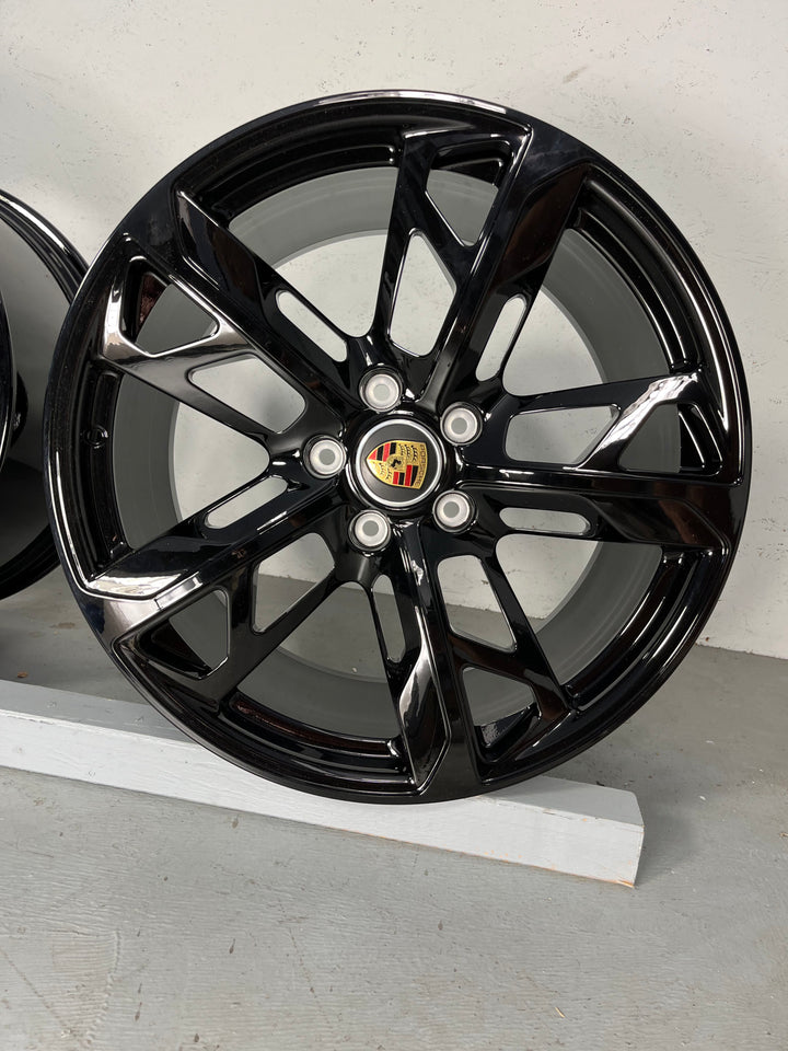 Porsche Taycan 21 Zoll CROSS TURISMO DESIGN Felgen NEU