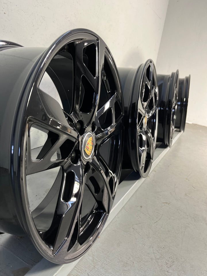 Porsche Taycan 21 Zoll CROSS TURISMO DESIGN Felgen NEU