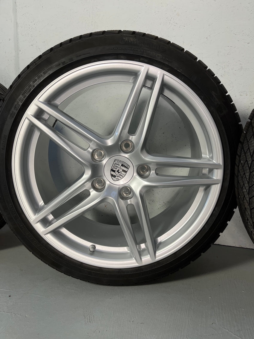 Porsche 991.2 19 Zoll Carrera Winter Räder C2 S Conti Heckantrieb 6,5-8mm