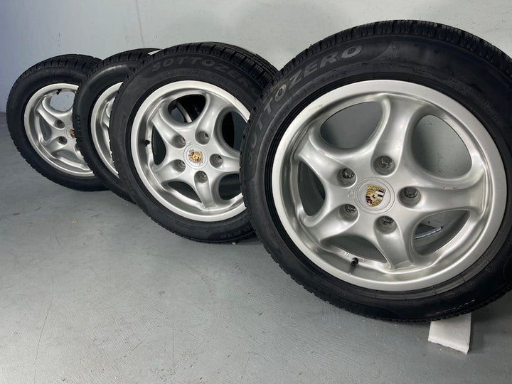 Porsche 993 16 Zoll CUP I Winter Räder 7J+8J x 16 ORIGINAL Standräder
