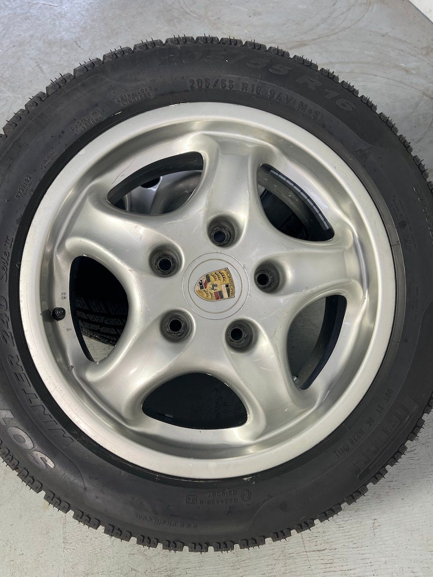 Porsche 993 16 Zoll CUP I Winter Räder 7J+8J x 16 ORIGINAL Standräder