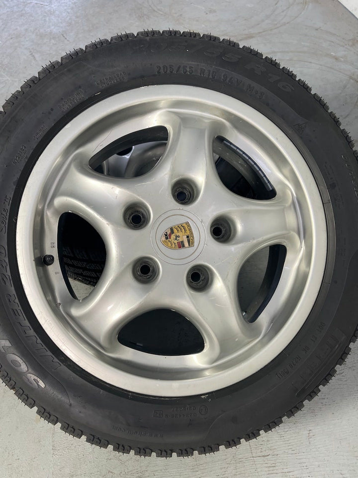 Porsche 993 16 Zoll CUP I Winter Räder 7J+8J x 16 ORIGINAL Standräder