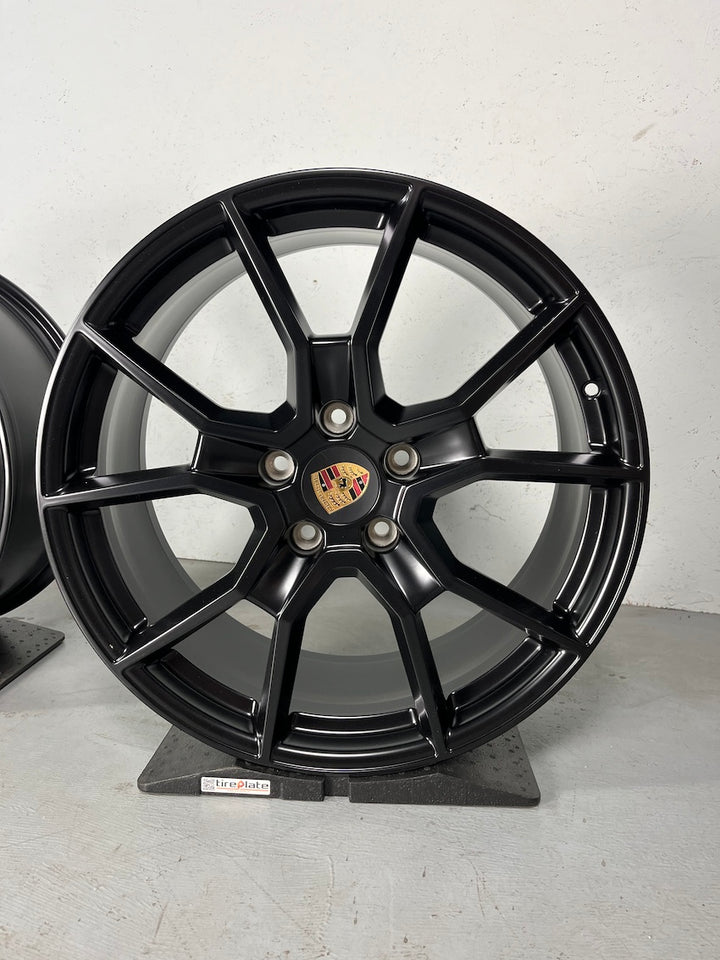 Porsche Taycan 21 Zoll RS SPYDER Felgen neu