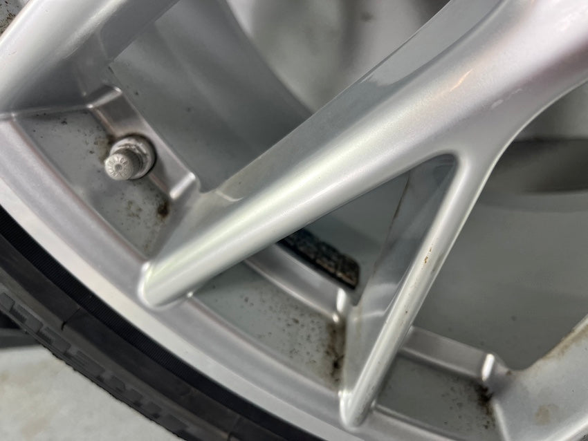 Porsche Panamera 971 21 Zoll Sport Design Winter Räder Pirelli DOT2021