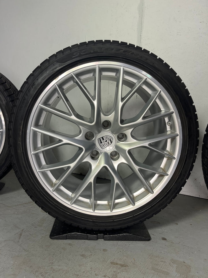 Porsche Panamera 971 21 Zoll Sport Design Winter Räder Pirelli DOT2021
