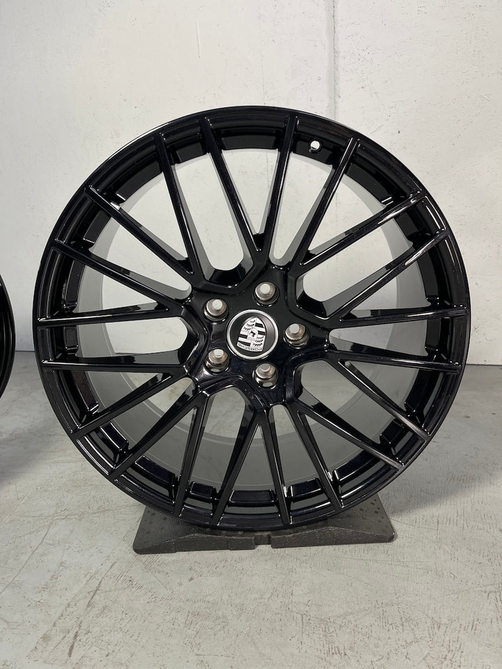 Porsche Cayenne COUPE 22 Zoll E3 I 9Y0 RS Spyder Felgen NEU MwSt. awb.