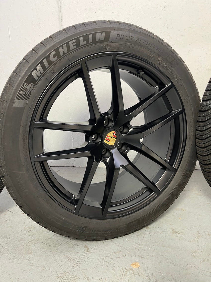 Porsche Macan III S 20“ WINTER RÄDER Michelin nur 600Km DOT2023