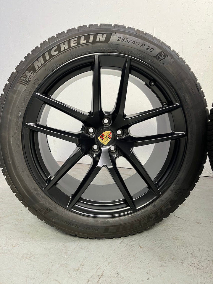 Porsche Macan III S 20“ WINTER RÄDER Michelin nur 600Km DOT2023